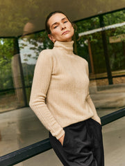 100% Cashmere Cable - Knit Turtleneck Sweater - Callalina