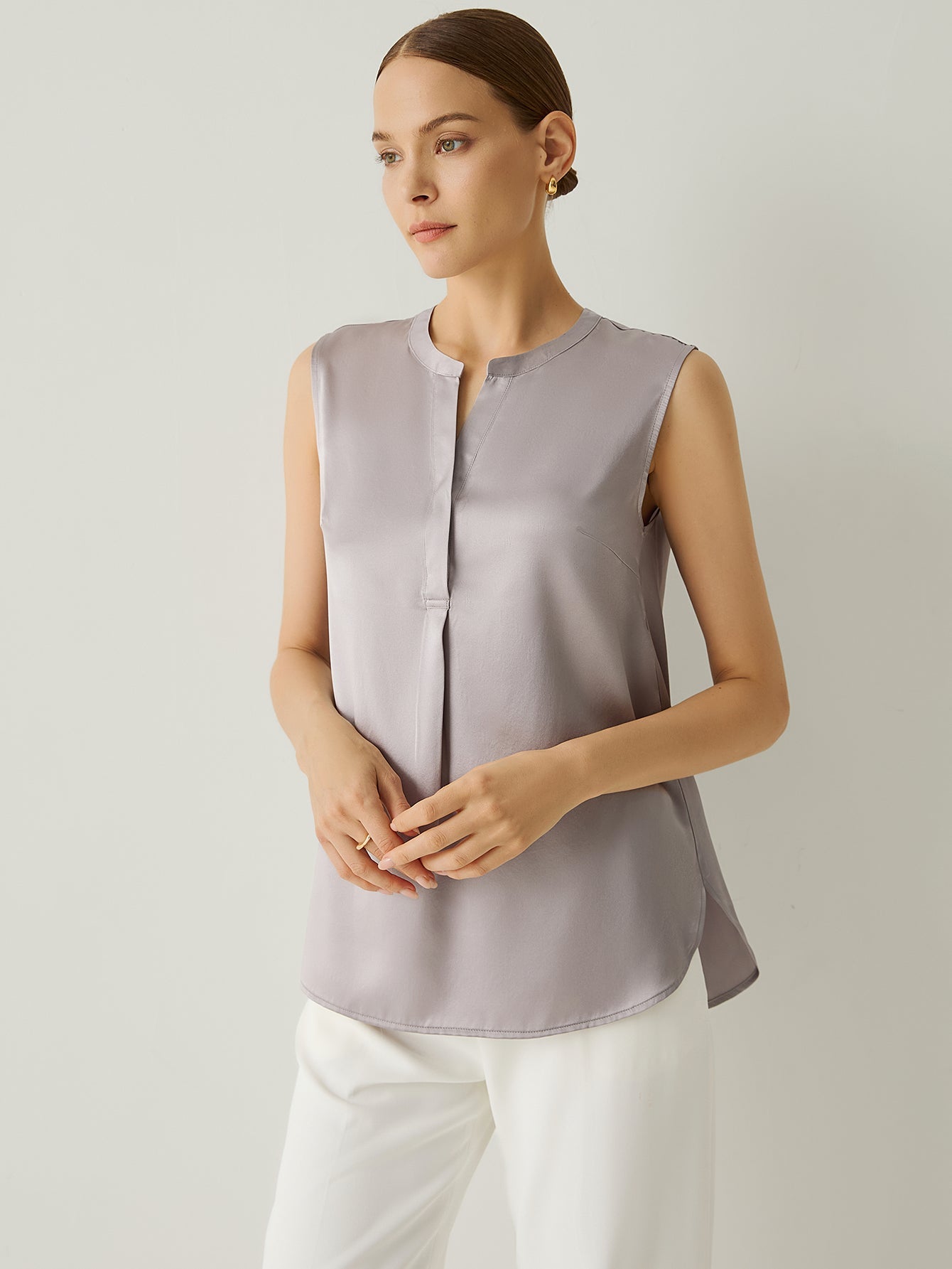 100% Silk V - Neck Sleeveless Relaxed Fit Blouse - Callalina