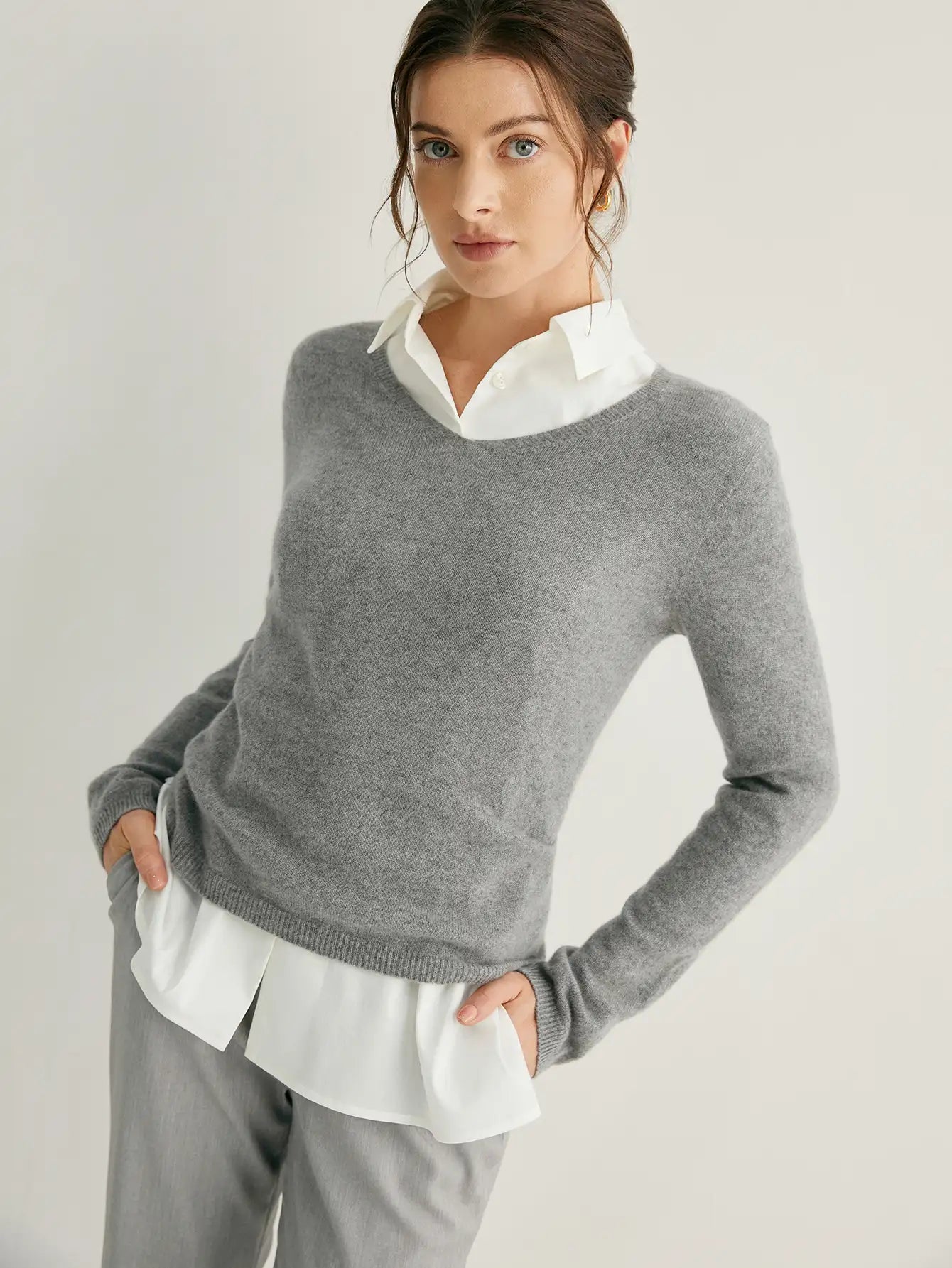 100% Cashmere V-Neck Sweater