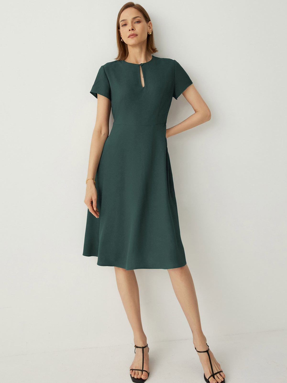 Keyhole Neck Short Sleeves A-Line Midi Dress