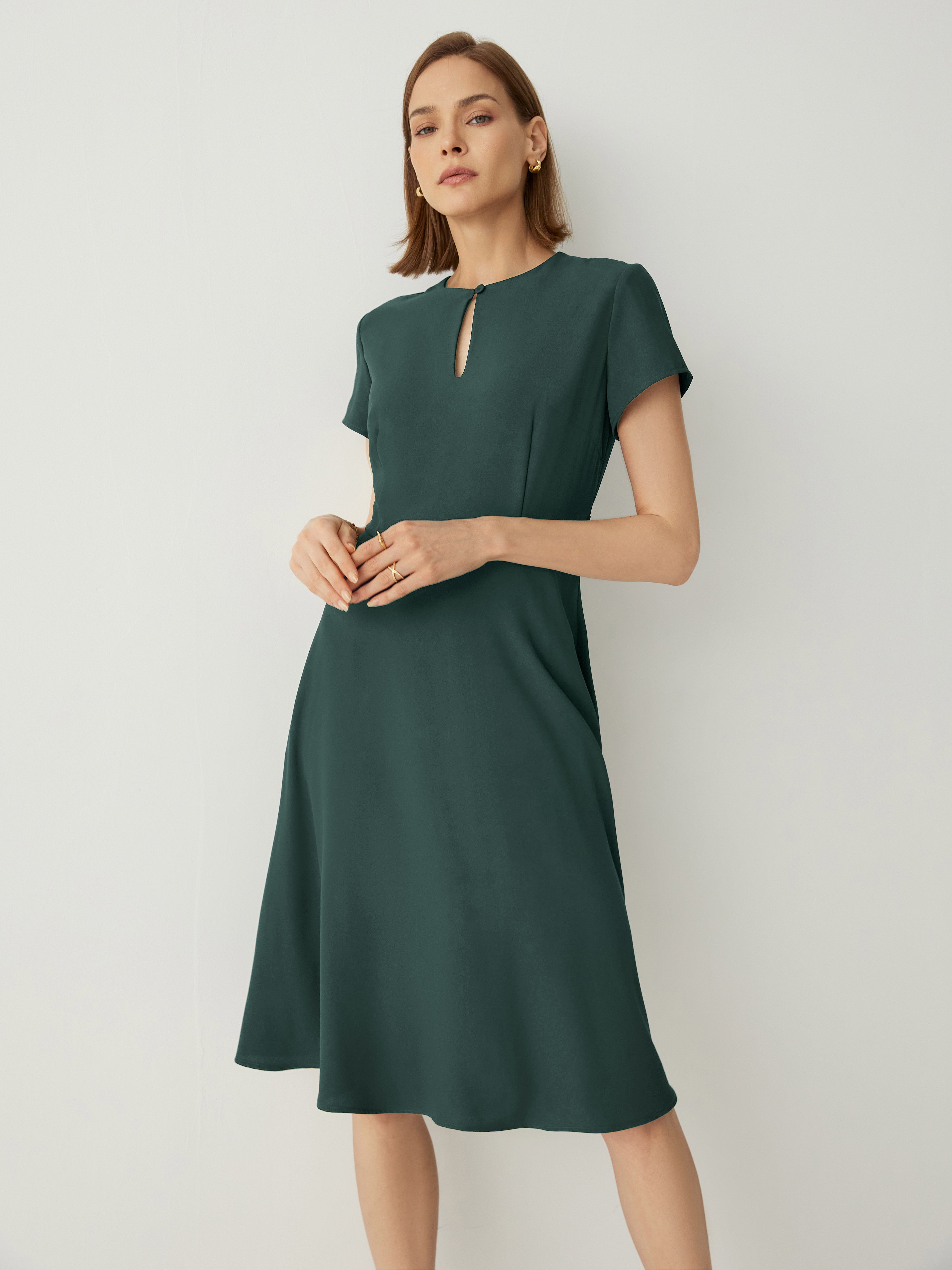 Keyhole Neck Short Sleeves A-Line Midi Dress