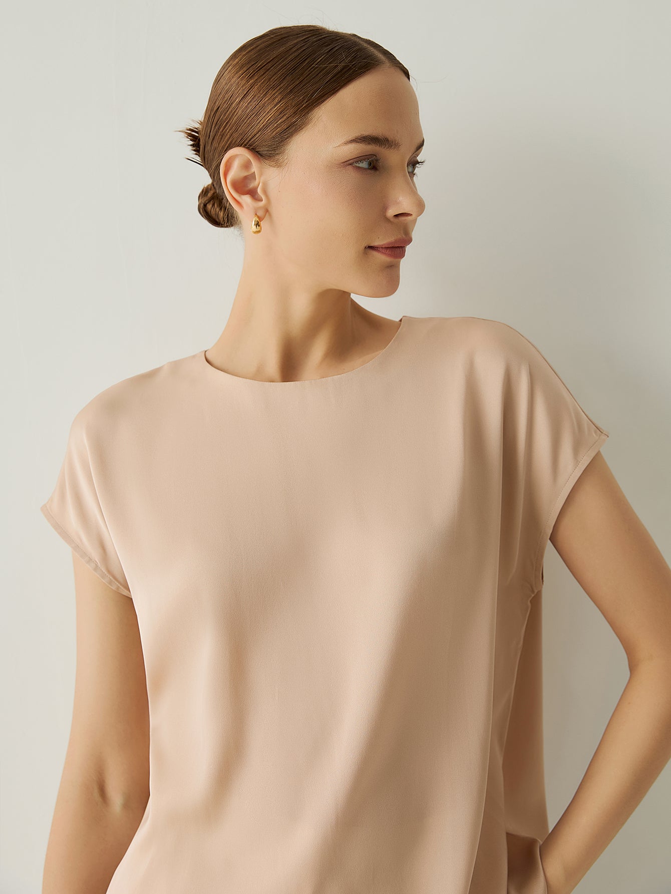 Silk Crew Neck Cap Sleeves Top