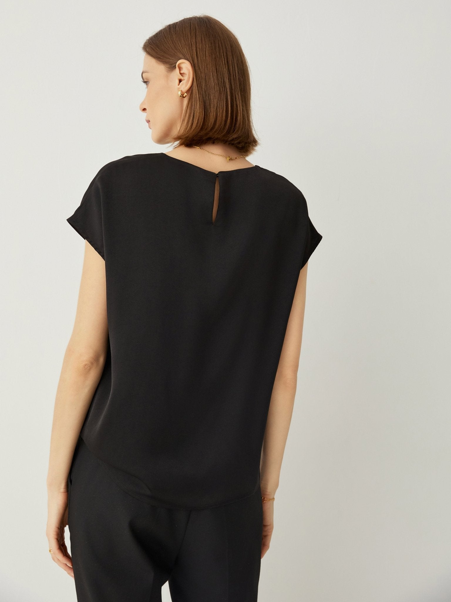 Crew Neck Cap Sleeves Relaxed Fit Top - Callalina