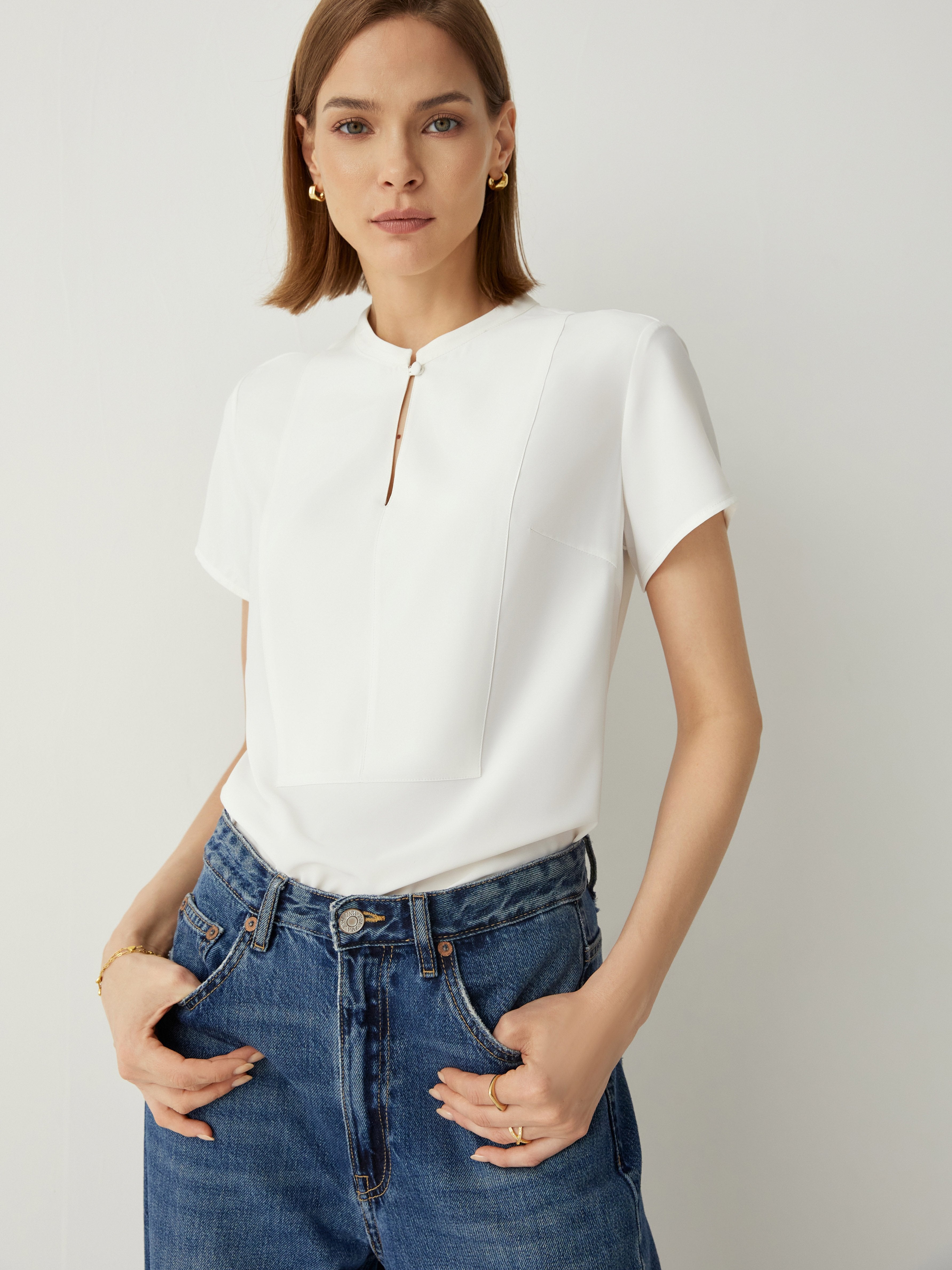 Keyhole Neck Short Sleeves Relaxed Fit Blouse