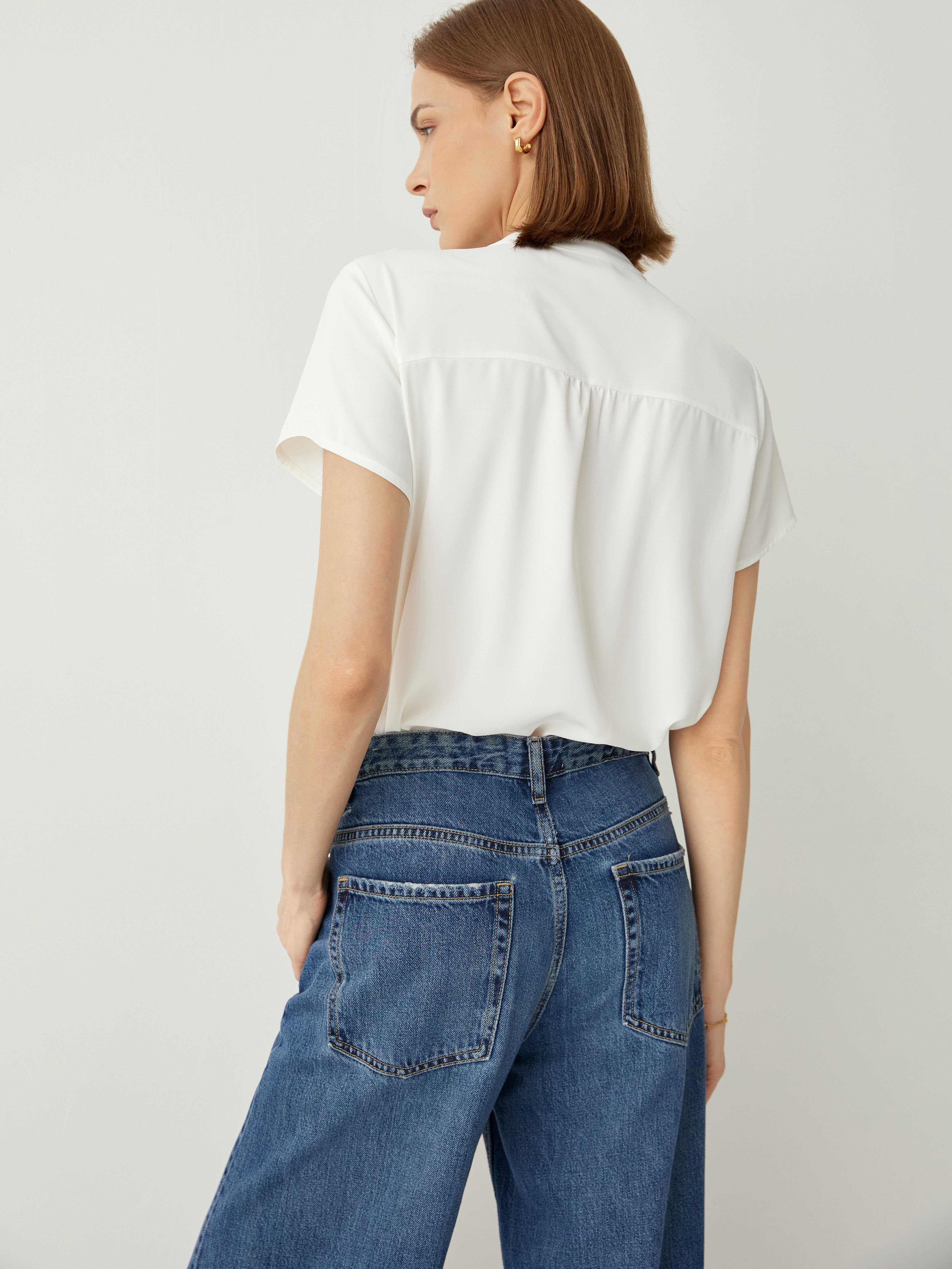 Keyhole Neck Short Sleeves Relaxed Fit Blouse