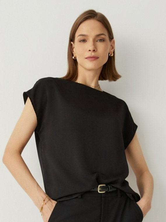 Silk Crew Neck Cap Sleeves Top - Callalina