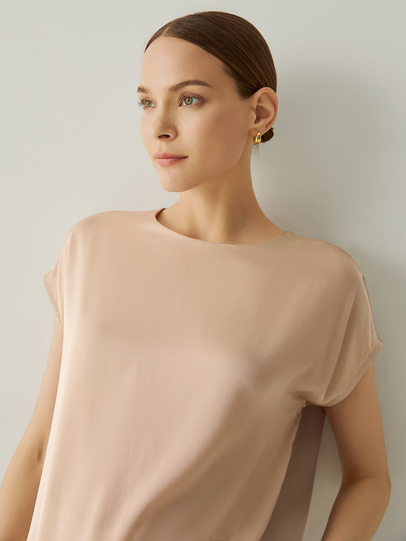 Silk Crew Neck Cap Sleeves Top - Callalina